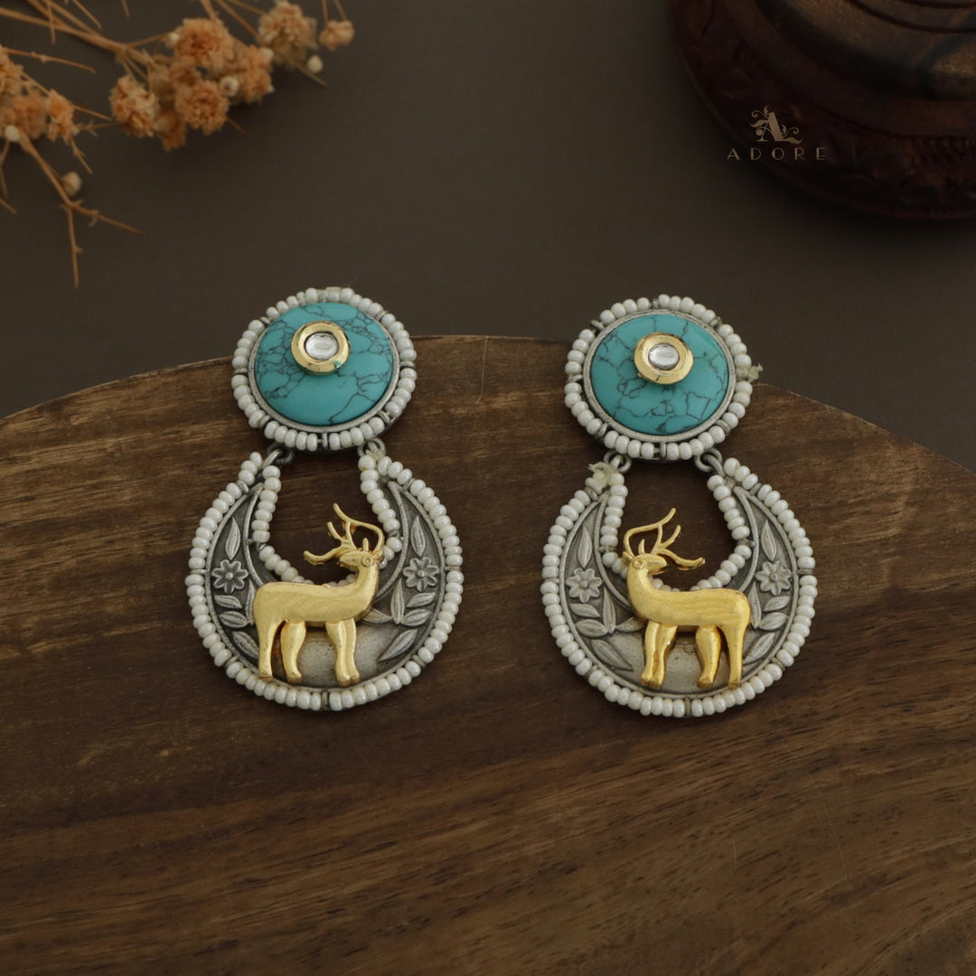 Pearly Crescent Golden Deer Earring