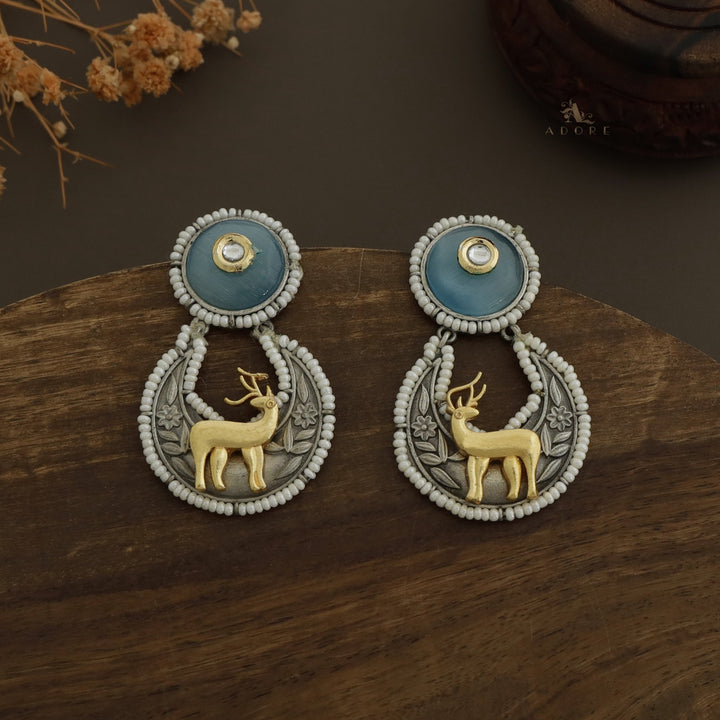 Pearly Crescent Golden Deer Earring