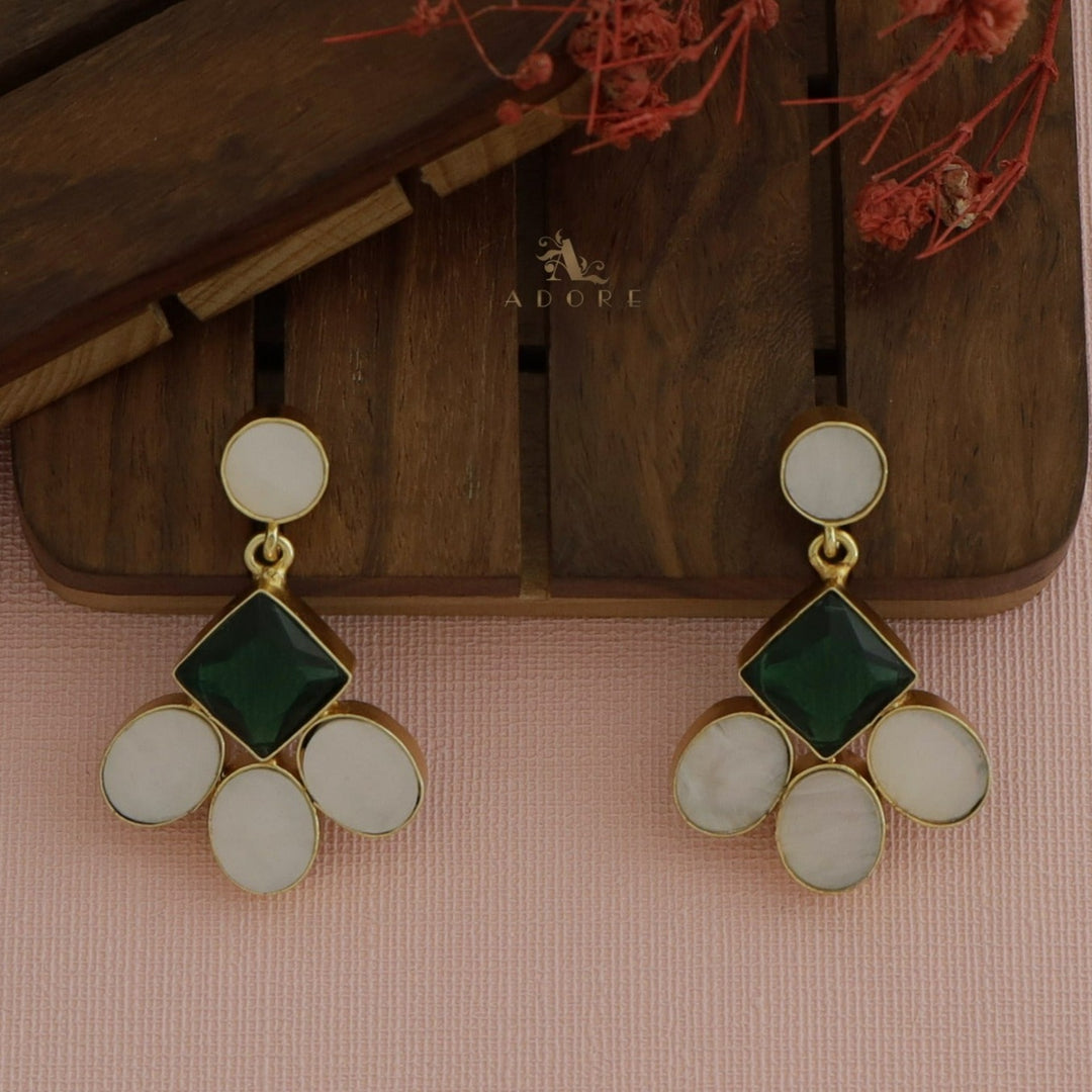 Basila Tri Shape MOP + Glossy  Earring