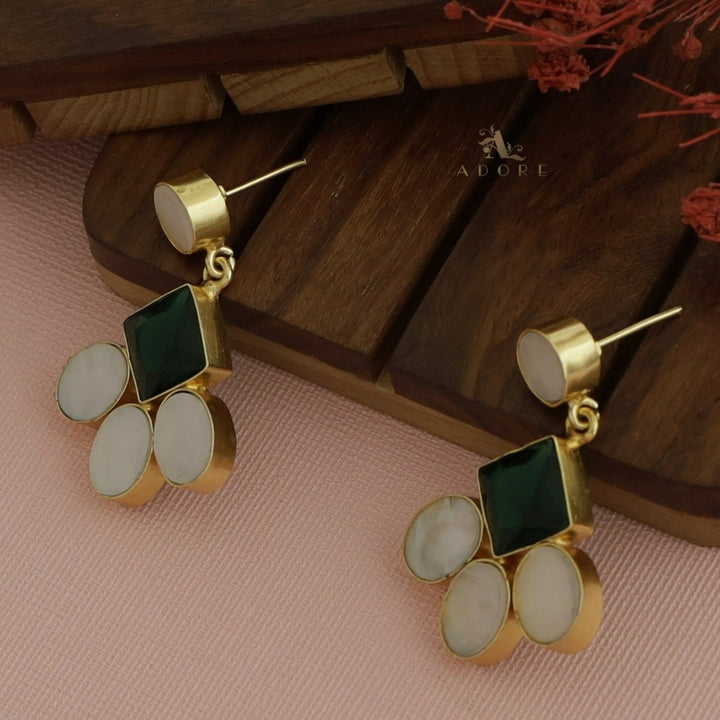 Basila Tri Shape MOP + Glossy  Earring