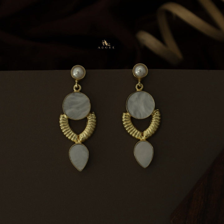 Grier Pearl MOP Earring