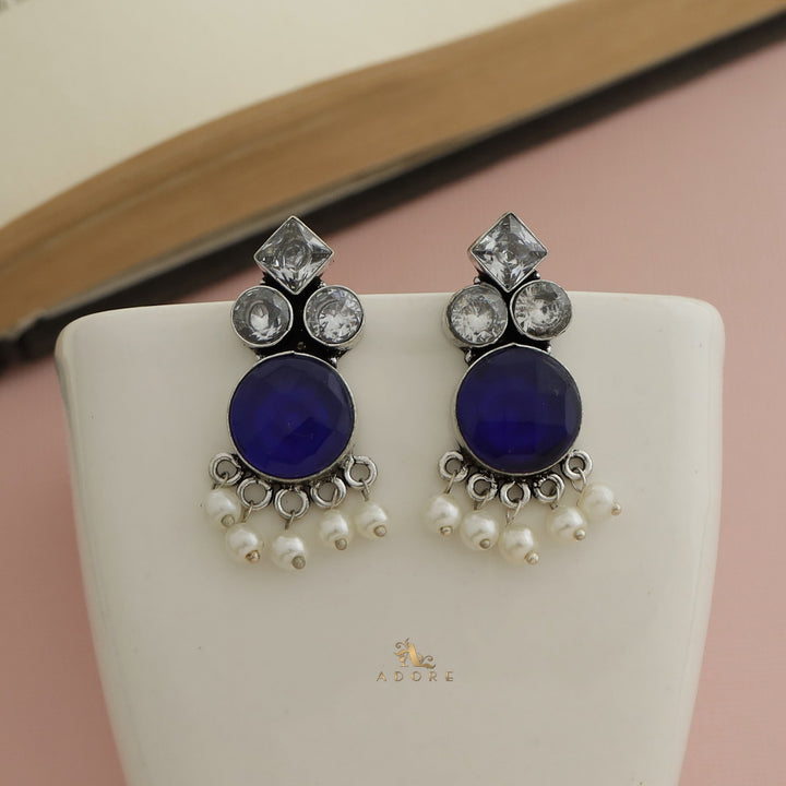 Savara Glossy Pearl Earring