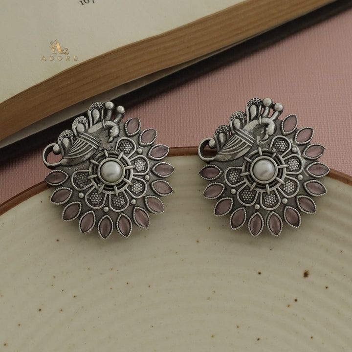 Etva Pearly Flower Bird Earring