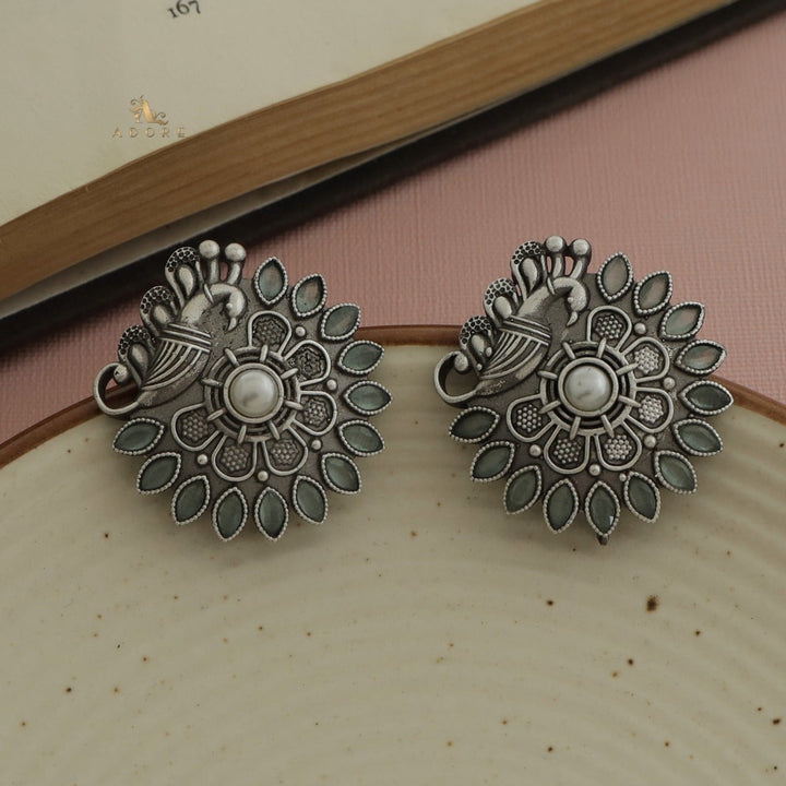 Etva Pearly Flower Bird Earring