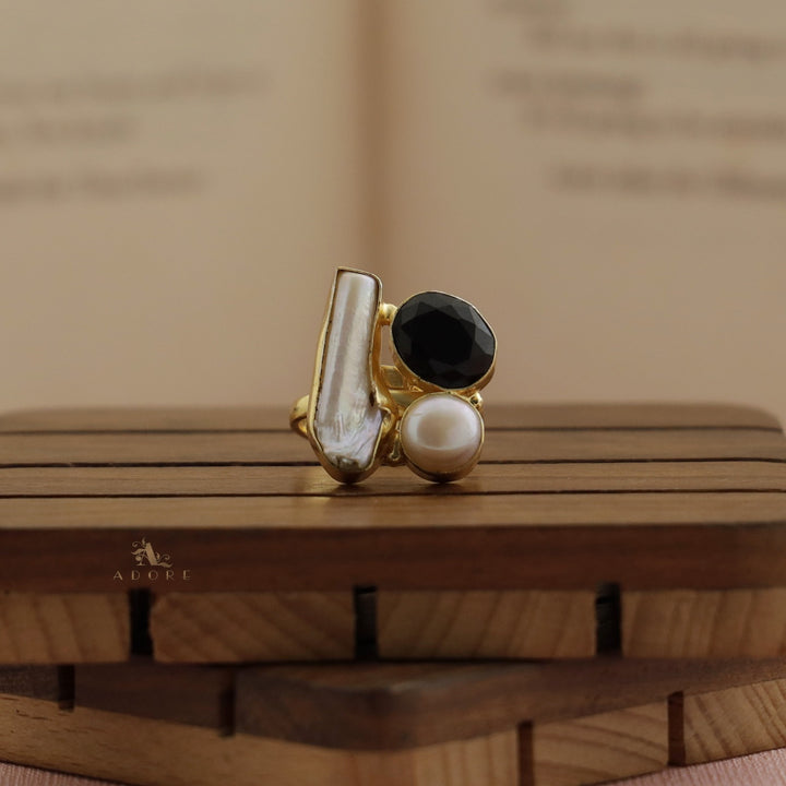 Kaiyra Baroque Ring