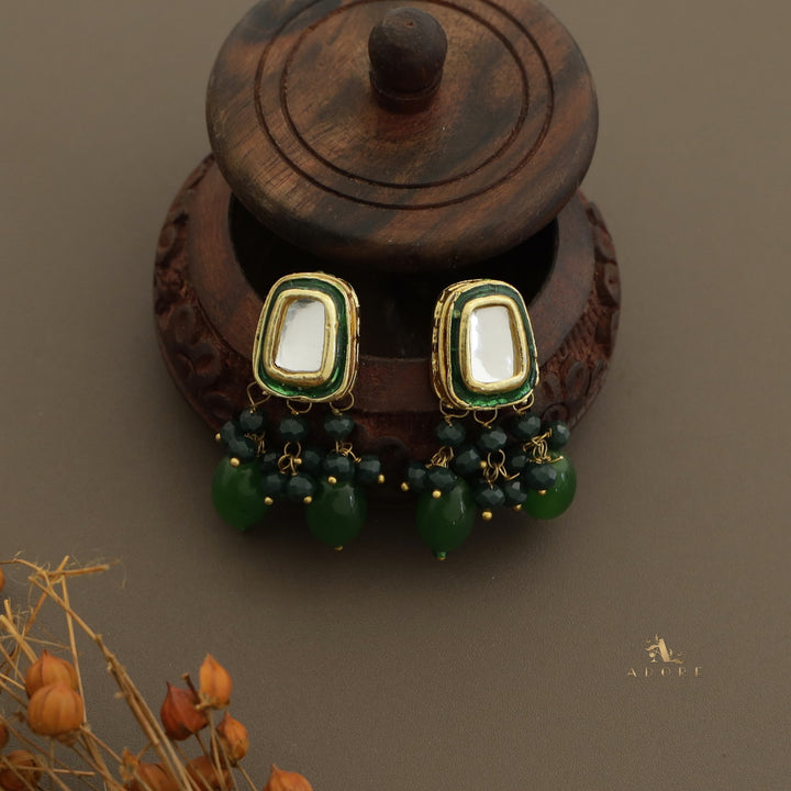 Shivaprabha Kundan Neckpiece With Earring