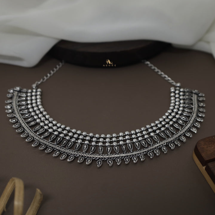 Delleza Oxidized Neckpiece
