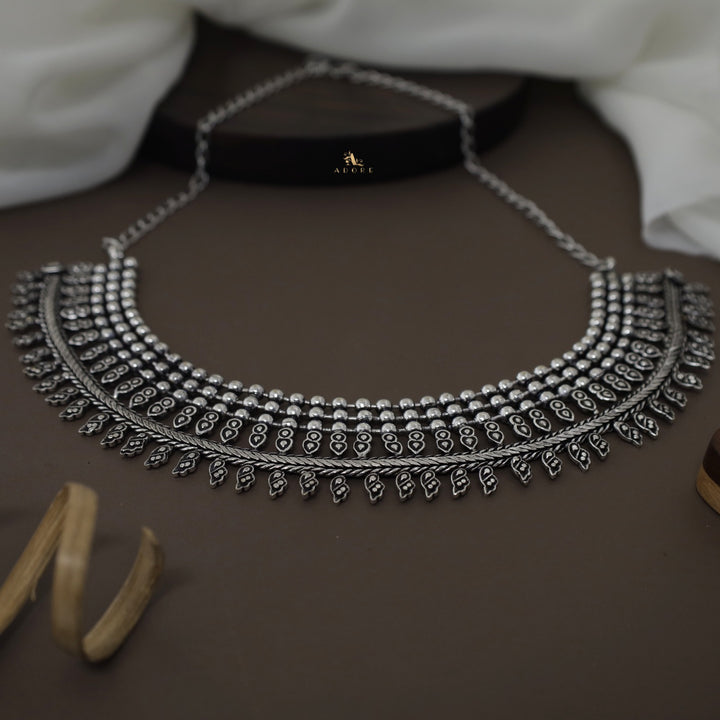 Delleza Oxidized Neckpiece