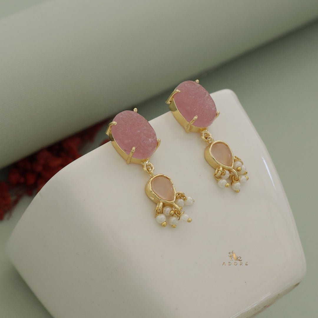 Niyora Carved & Glossy Pearl Earring