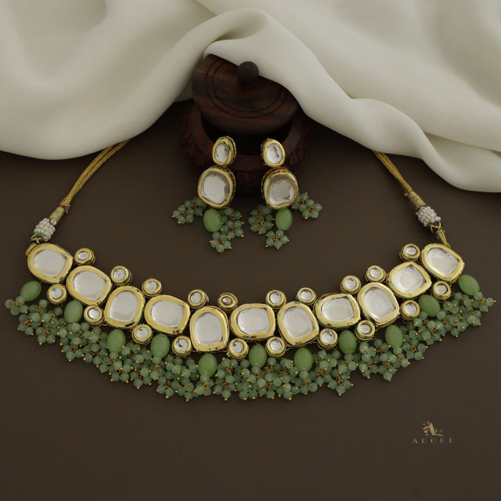 Aahyaana Kundan Choker With Earring