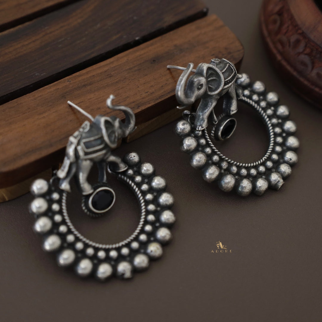 Gaja Antique Glossy Earring