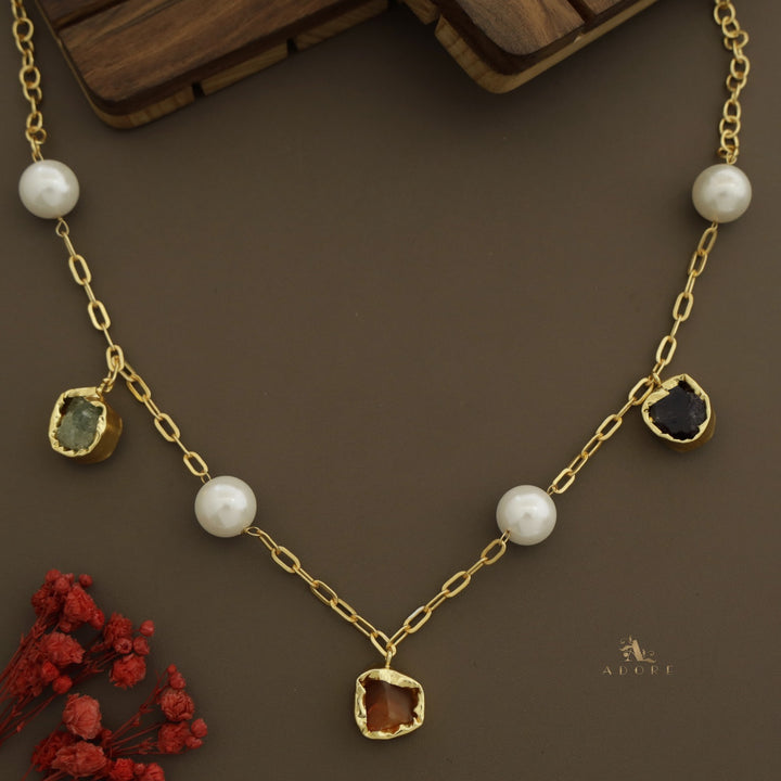 Golden 3 Raw Stone 4 Pearl Neckpiece