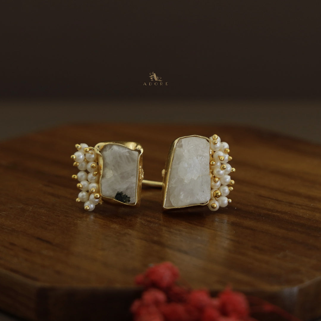 Heidi Raw Stone Cluster Pearl Ring
