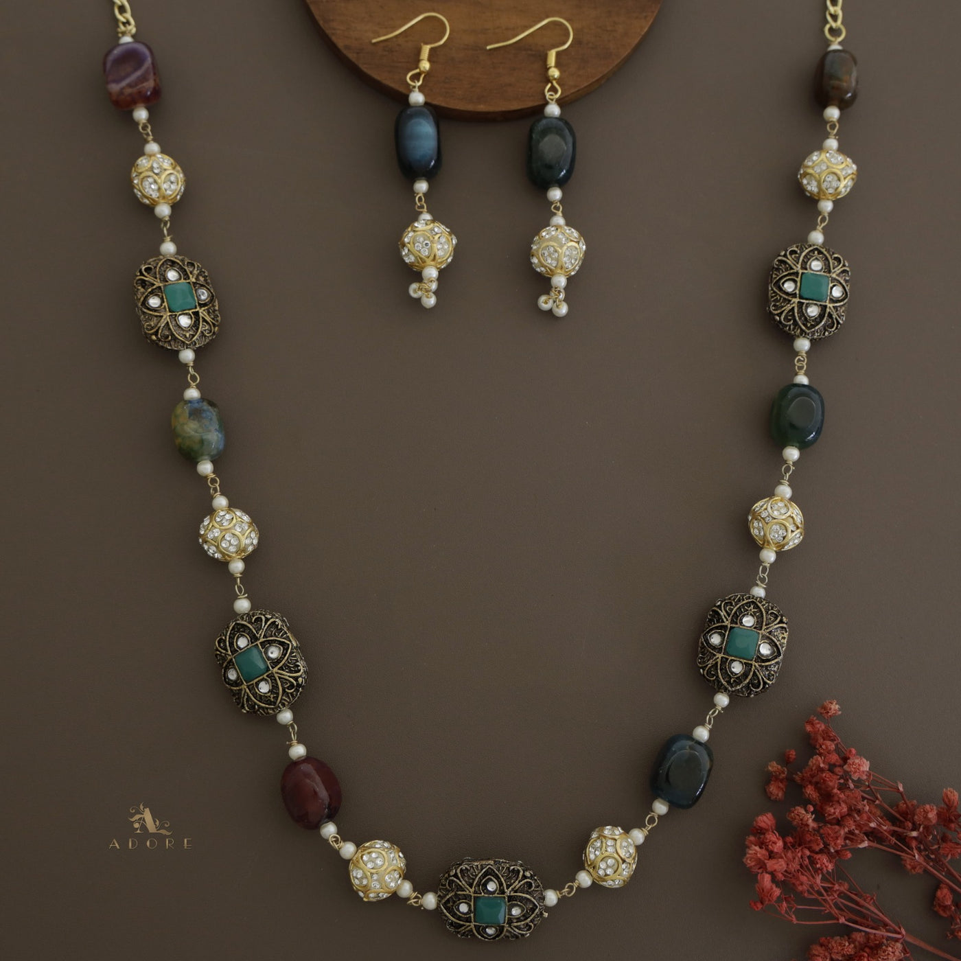 Vienna Neckpiece With Earring