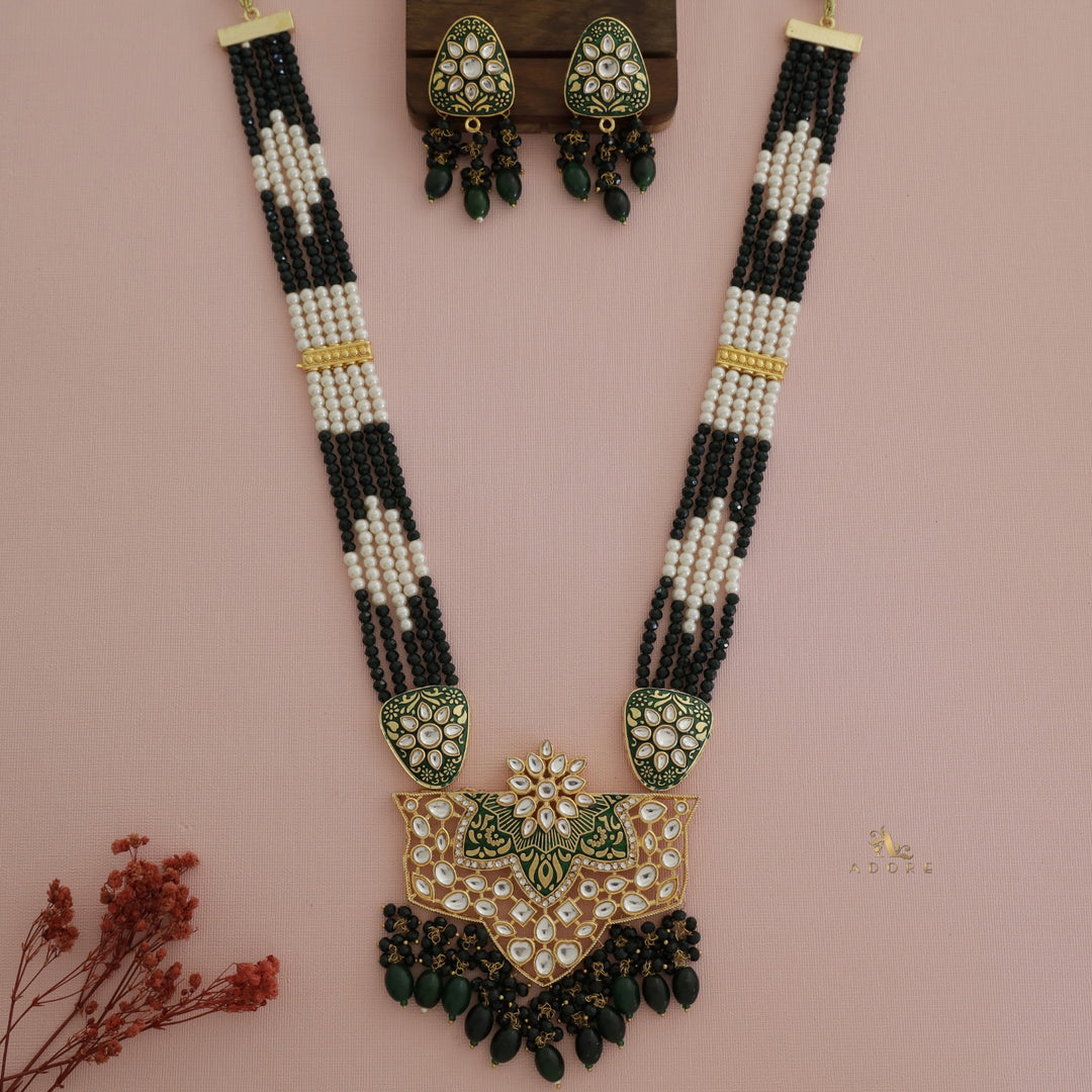 Shivangi Onyx  Kundan Neckpiece With Earring