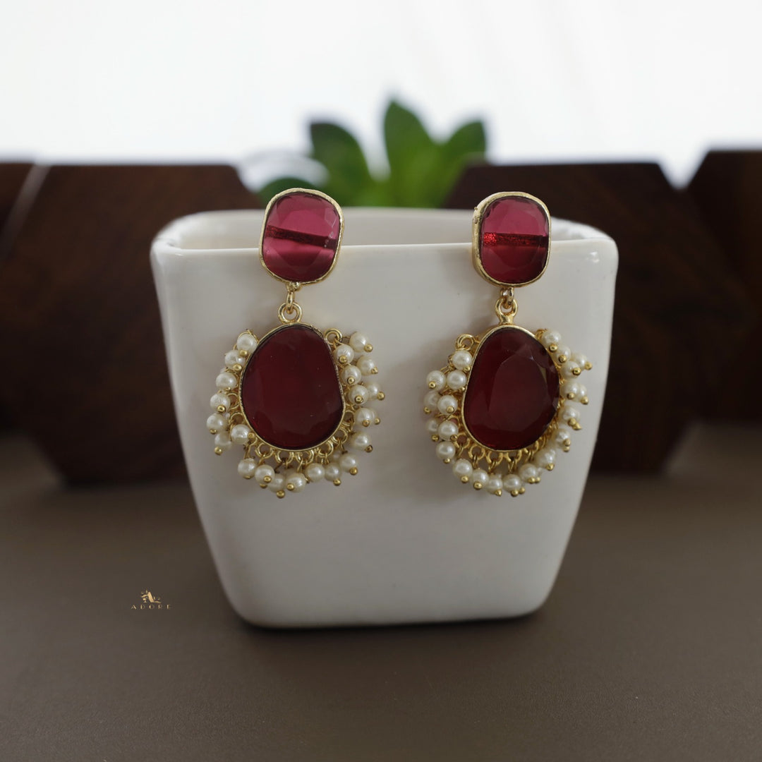 Meara Glossy Cluster Pearl  Earring