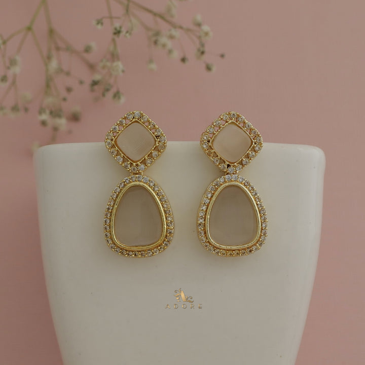 Golden Ednova Glossy Earring