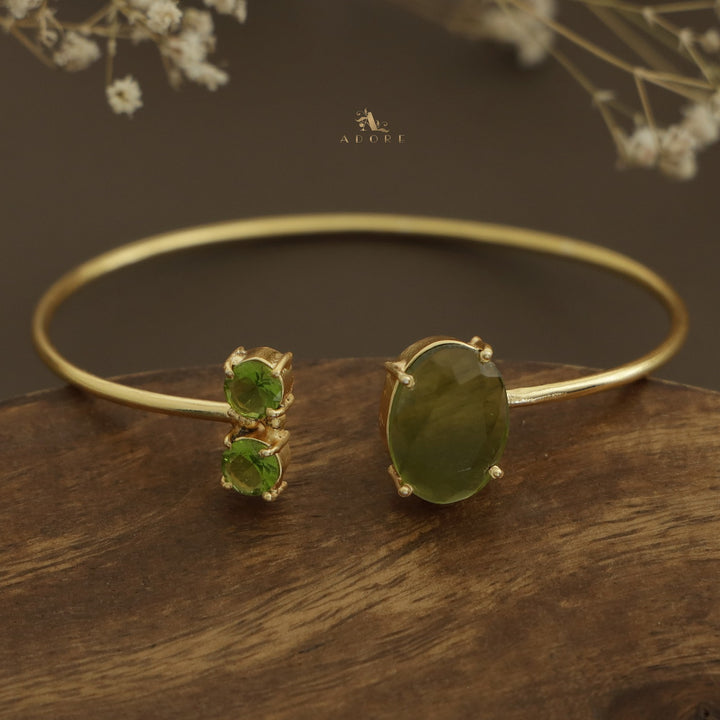 Glossy Ilana Oval + Dual Round Stone Bangle