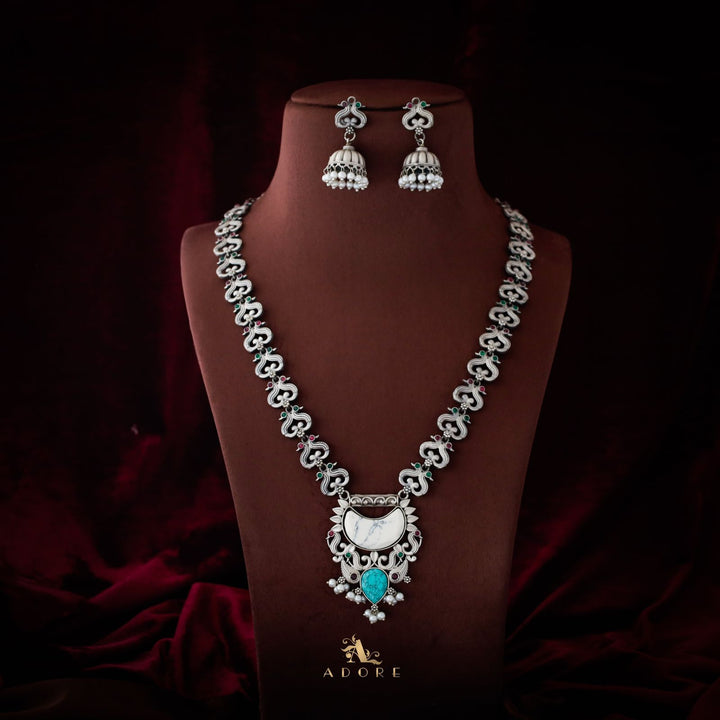 Sayuri Pearl Neckpiece With Jhumka