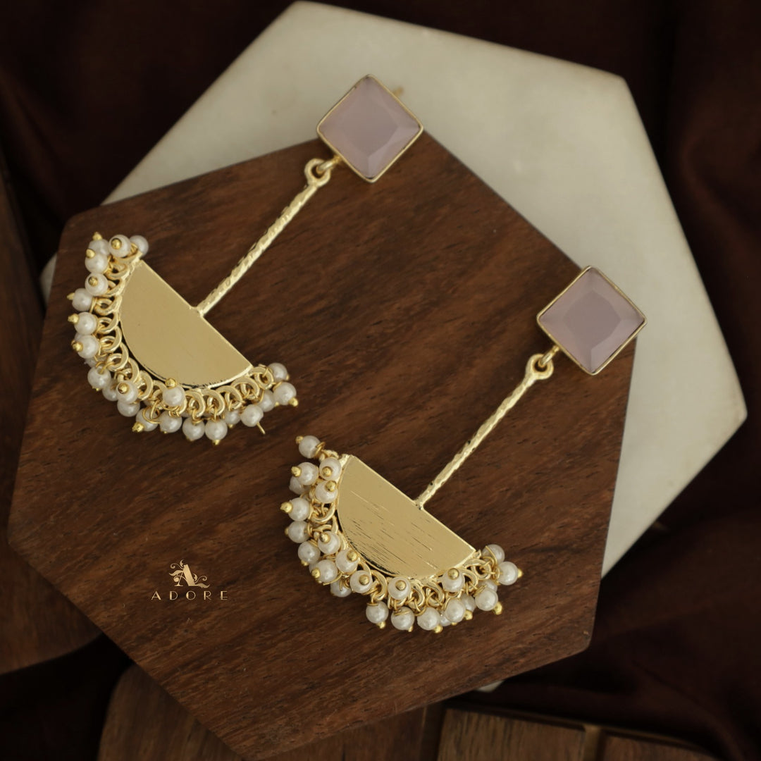 Mazie Glossy Square Pendulum Cluster Pearl Earring