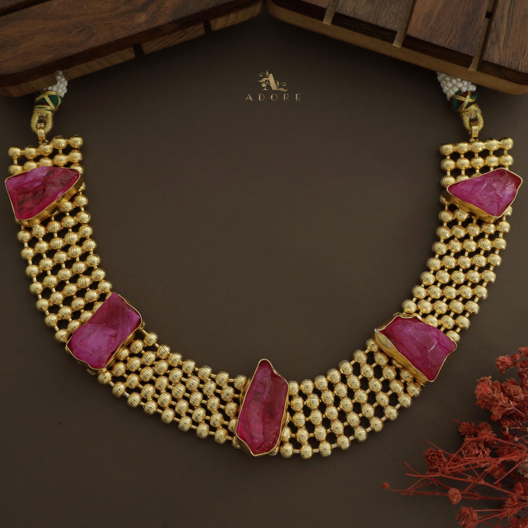 Golden Odelia Dyed Stone Short Neckpiece / Choker