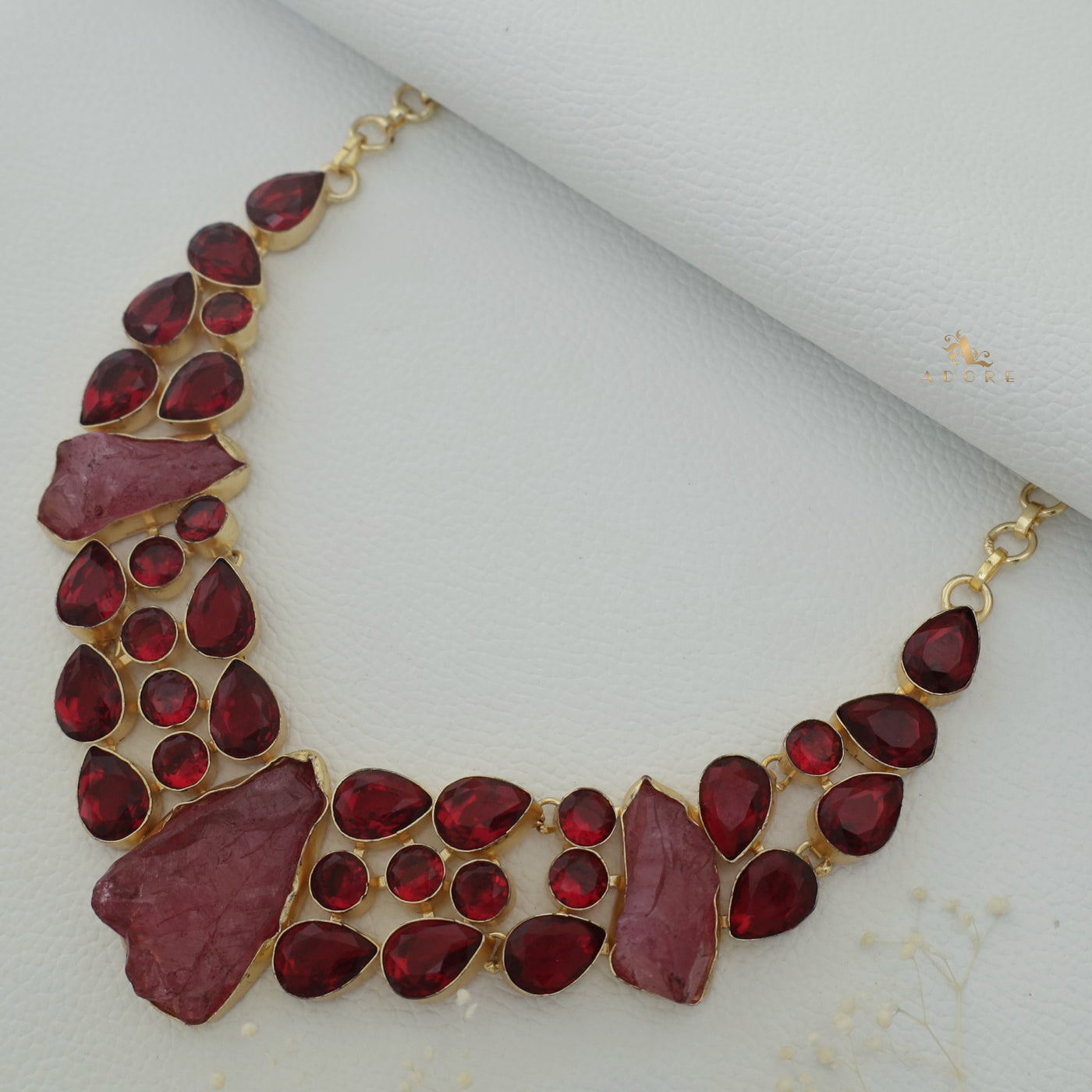 Miranea Neckpiece