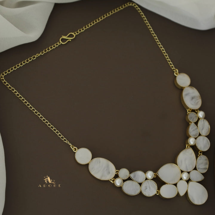 Mishal MOP + Pearl Neckpiece