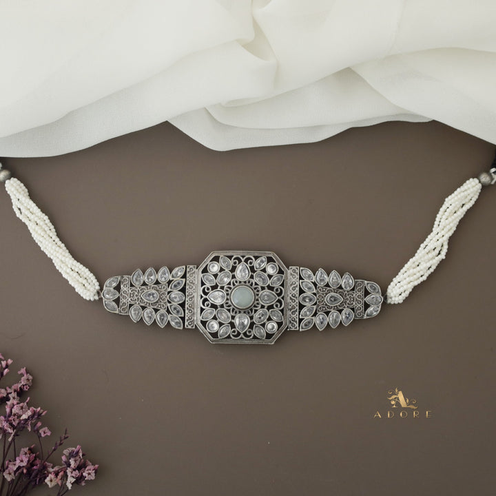 Swethika Glossy Pearl Choker