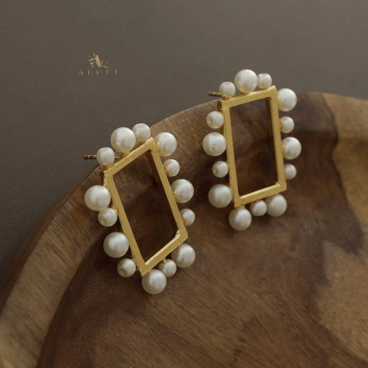 Golden Rectangle Window Pearl Earring