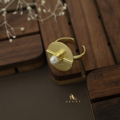 Golden Round Elona Pearl Ring
