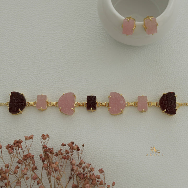 Carved Yousha Choker With Stud