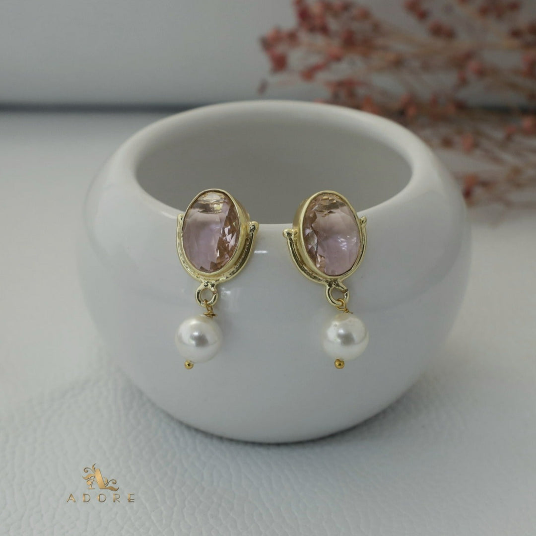 Oviya Oval Glossy With Pearl Earring