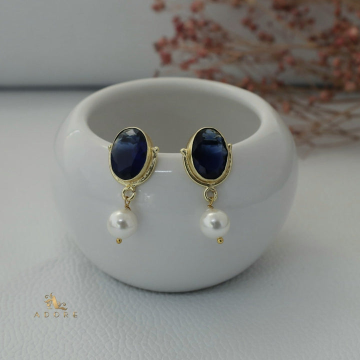 Oviya Oval Glossy With Pearl Earring