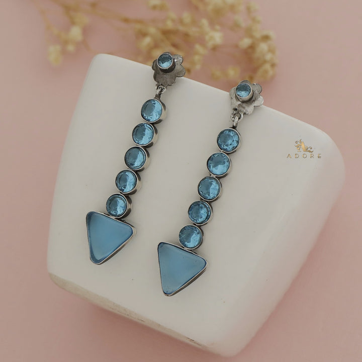 Silver Glossy Flower Arrow Earring