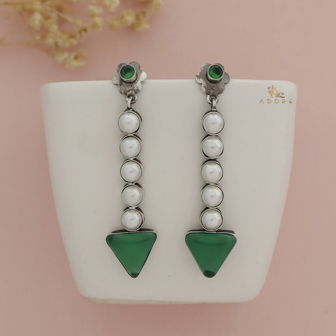 Silver Glossy Flower Arrow Earring