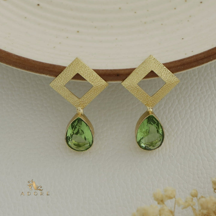 Golden Textured Diamond And Glossy Drop Earring