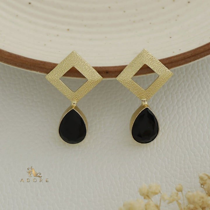 Golden Textured Diamond And Glossy Drop Earring