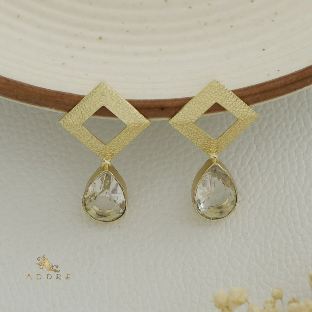 Golden Textured Diamond And Glossy Drop Earring