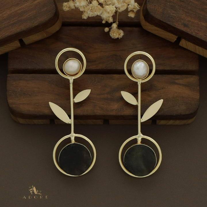 Baroque Leafy Raw Stone Pendulum Earring