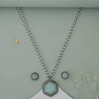 Ogima Hexagon Neckpiece With Stud