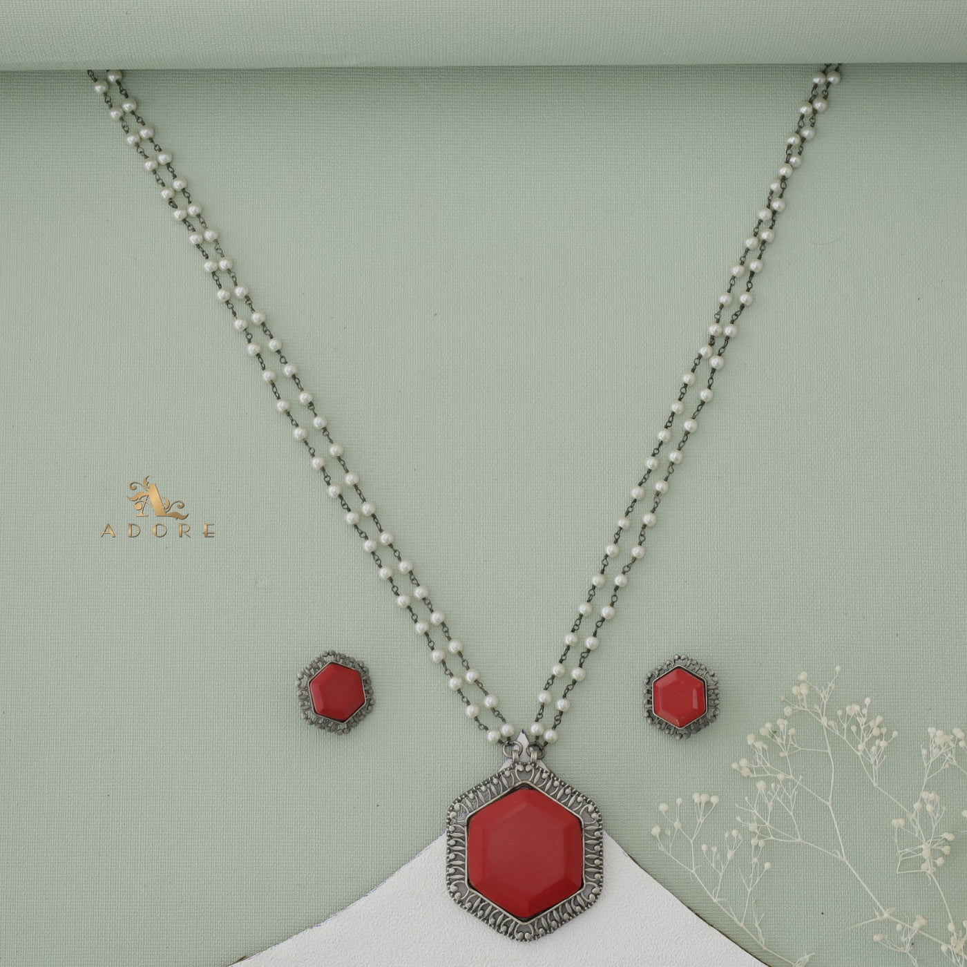 Ogima Hexagon Neckpiece With Stud