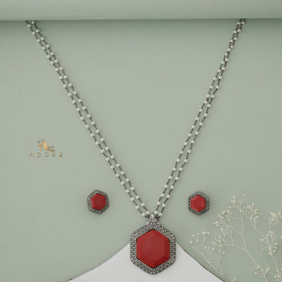 Ogima Hexagon Neckpiece With Stud