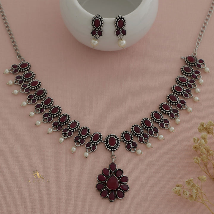 Silver Celosa Glossy Pearl Neckpiece With Earring