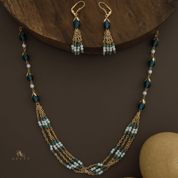 Golden Niharika Bud Pearl Neckpiece With Earring