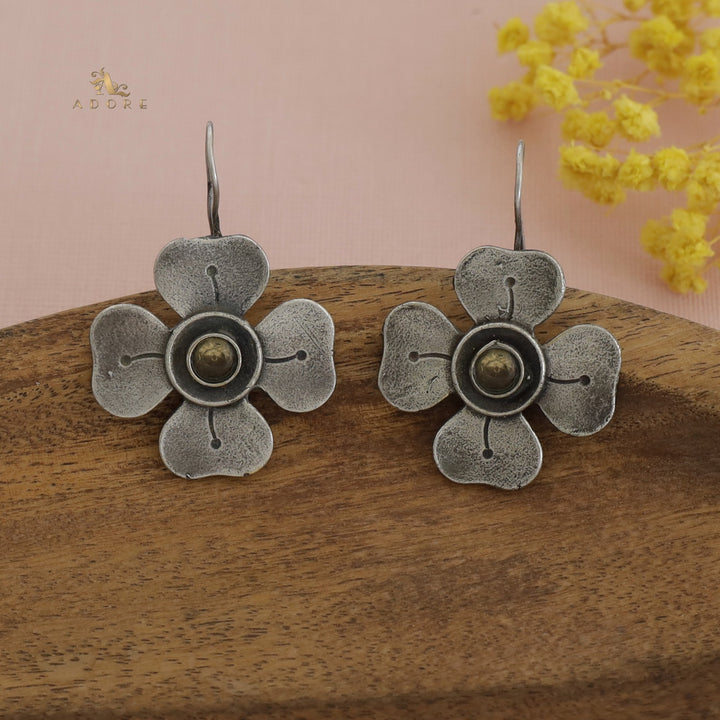 Antique Flower Glossy Drop