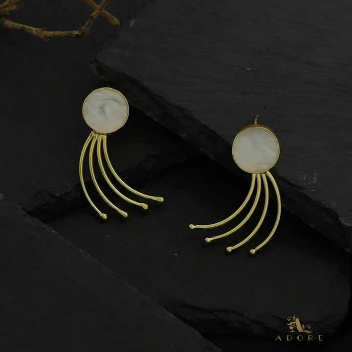 Golden MOP Curviya Earring