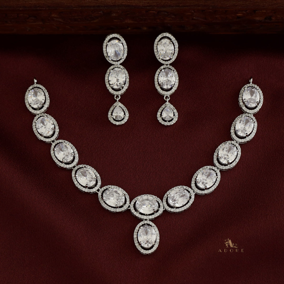 Silver Cordula Oval Short Neckpiece With Earring
