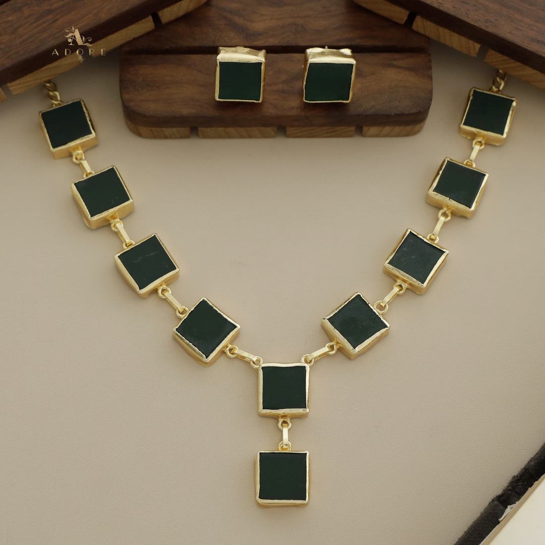 Velora Square Raw Stone Neckpiece With Stud