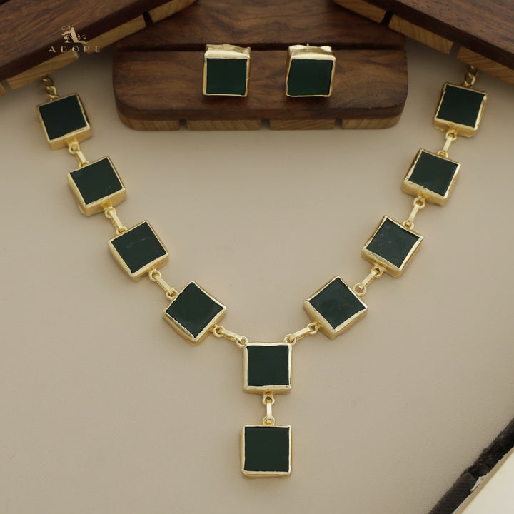 Velora Square Raw Stone Neckpiece With Stud