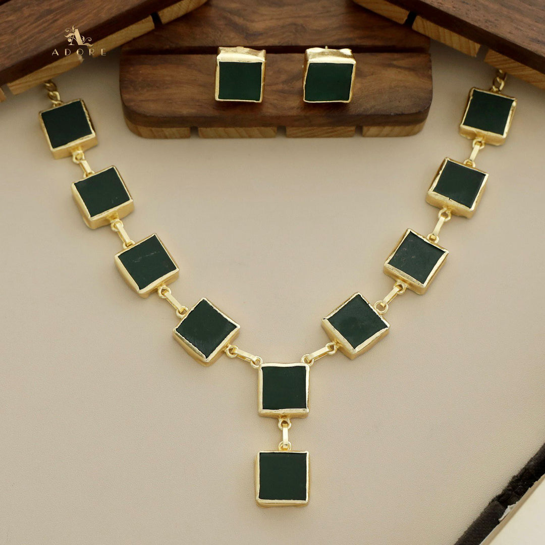 Velora Square Raw Stone Neckpiece With Stud